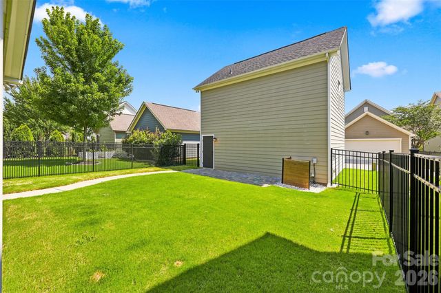 2104 Woodward Avenue, Charlotte, NC 28206