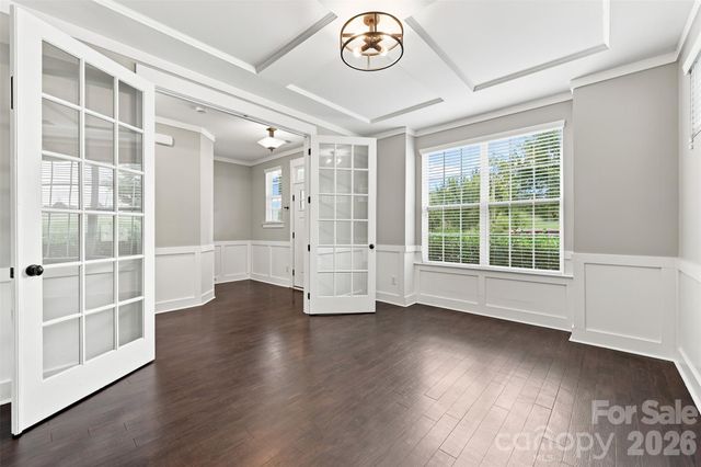 2104 Woodward Avenue, Charlotte, NC 28206