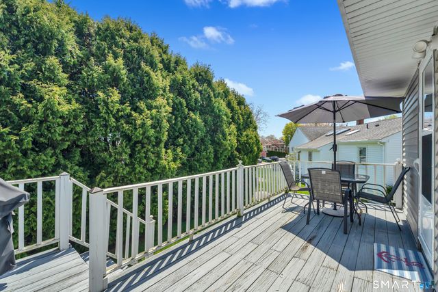 29 Ridge Road, Groton, CT 06340