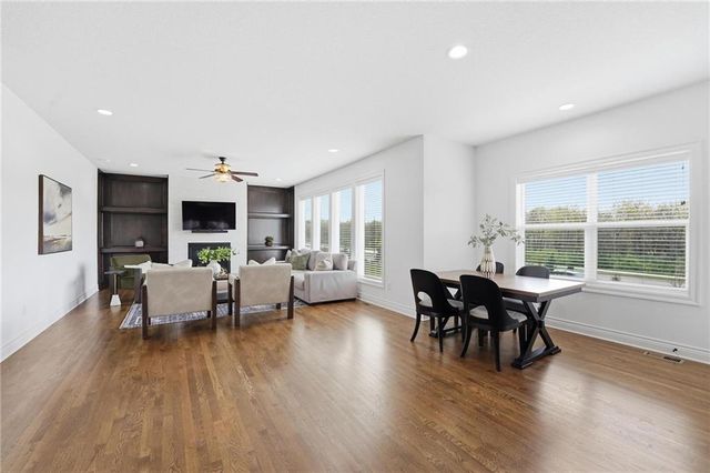 14464 S Haskins Street, Olathe, KS 66062