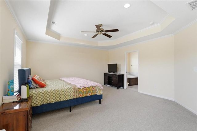 14464 S Haskins Street, Olathe, KS 66062