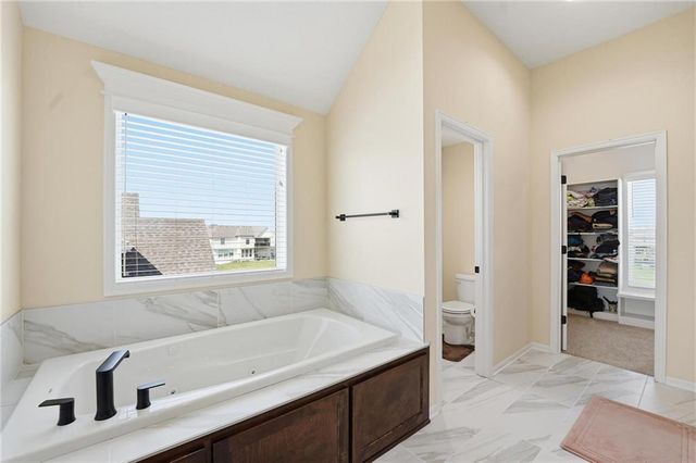 14464 S Haskins Street, Olathe, KS 66062