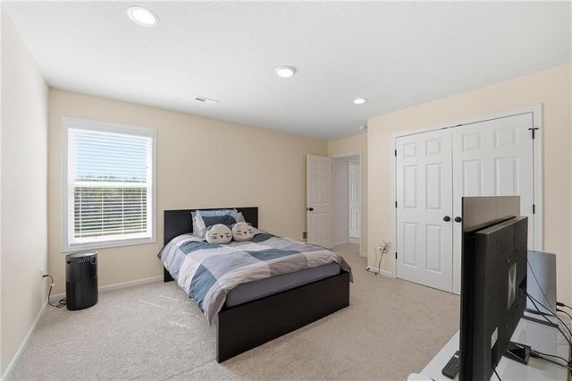 14464 S Haskins Street, Olathe, KS 66062