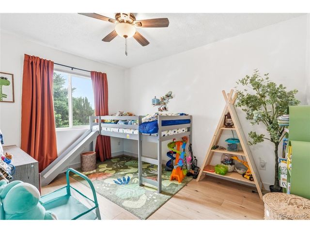 118 S 6th St, La Salle, CO 80645