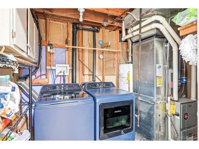118 S 6th St, La Salle, CO 80645