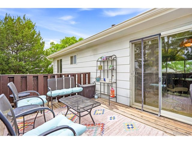 118 S 6th St, La Salle, CO 80645