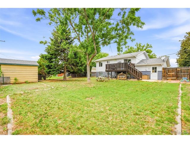 118 S 6th St, La Salle, CO 80645