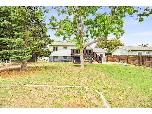 118 S 6th St, La Salle, CO 80645