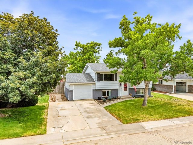 118 S 6th St, La Salle, CO 80645