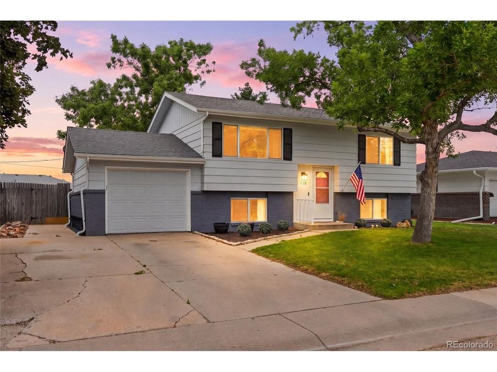 118 S 6th St, La Salle, CO 80645