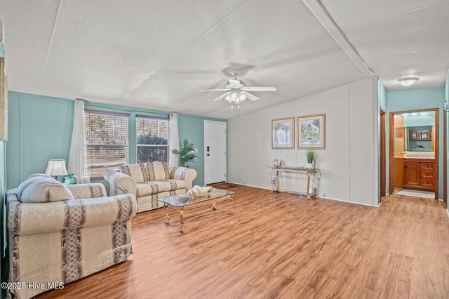 7122 Channel Ii SW, Ocean Isle Beach, NC 28469