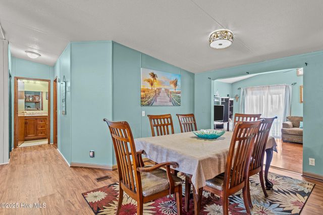 7122 Channel Ii SW, Ocean Isle Beach, NC 28469