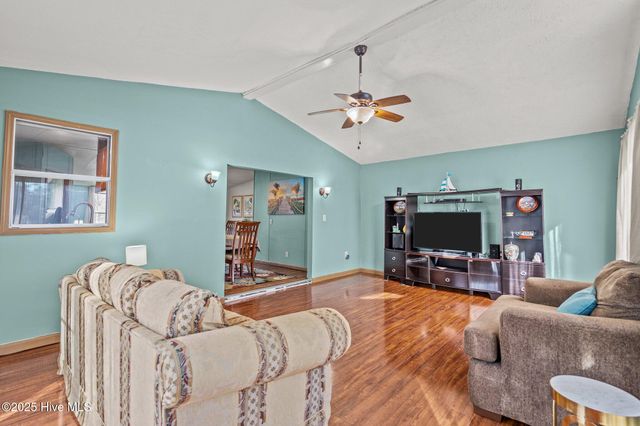 7122 Channel Ii SW, Ocean Isle Beach, NC 28469