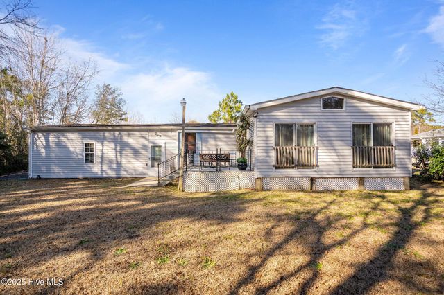 7122 Channel Ii SW, Ocean Isle Beach, NC 28469