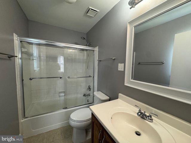 11720 STONEGATE LN, Columbia, MD 21044