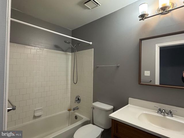 11720 STONEGATE LN, Columbia, MD 21044