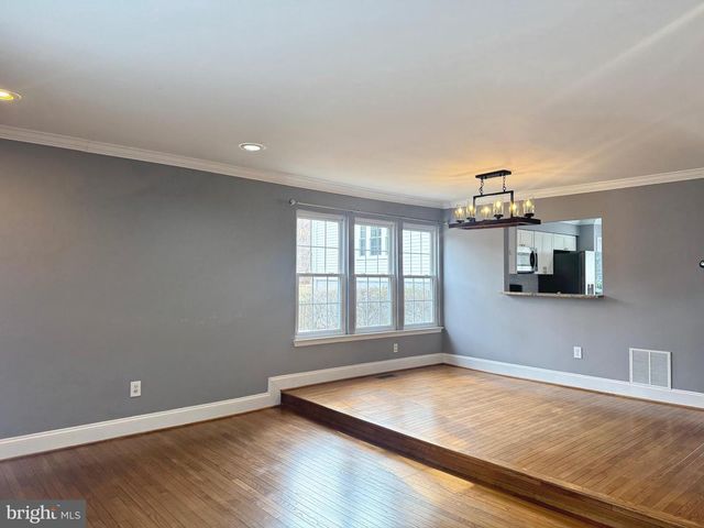 11720 STONEGATE LN, Columbia, MD 21044