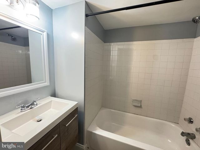 11720 STONEGATE LN, Columbia, MD 21044