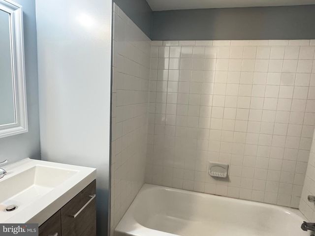 11720 STONEGATE LN, Columbia, MD 21044