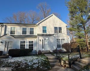 11720 STONEGATE LN, Columbia, MD 21044