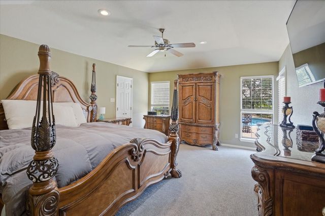 162 Shady Oaks Circle, Sherman, TX 75092