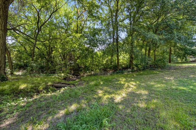 162 Shady Oaks Circle, Sherman, TX 75092