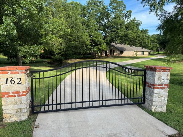 162 Shady Oaks Circle, Sherman, TX 75092