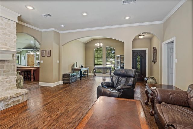 162 Shady Oaks Circle, Sherman, TX 75092