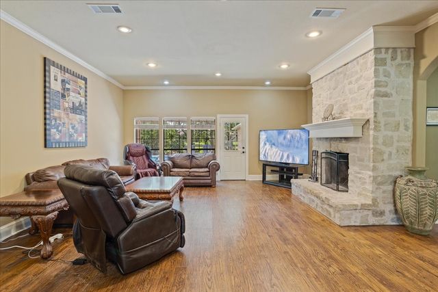 162 Shady Oaks Circle, Sherman, TX 75092