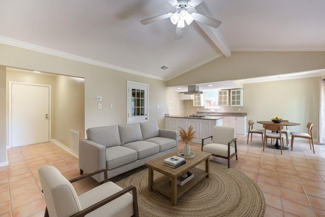 3702 Royal Manor Drive, Houston, TX 77082