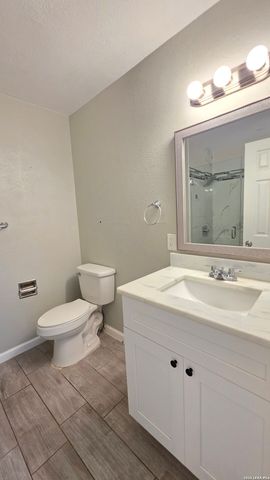 3019 Lakeview, Canyon Lake, TX 78133