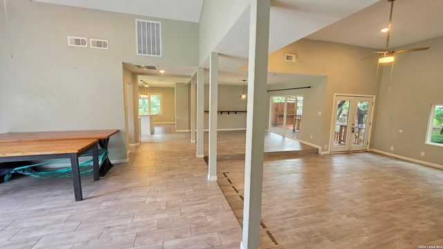 3019 Lakeview, Canyon Lake, TX 78133