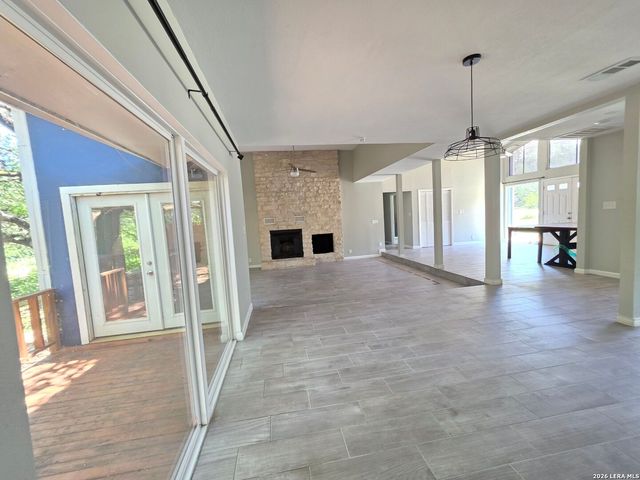 3019 Lakeview, Canyon Lake, TX 78133