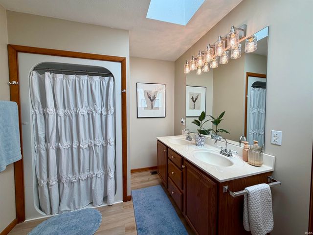 4801 W Peachtree Lane, Muncie, IN 47304