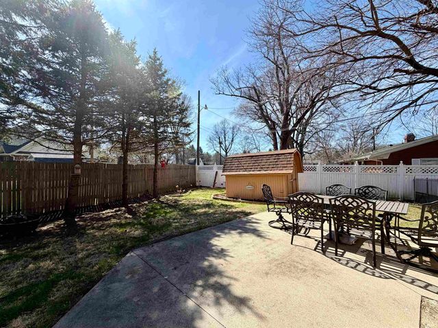 4801 W Peachtree Lane, Muncie, IN 47304