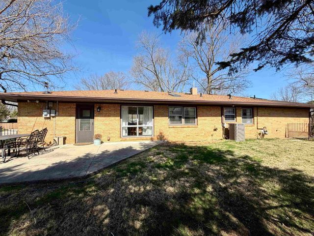 4801 W Peachtree Lane, Muncie, IN 47304