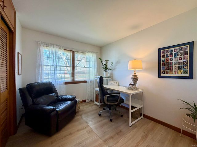 4801 W Peachtree Lane, Muncie, IN 47304