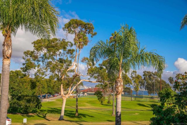 820 Glorietta Blvd, Coronado, CA 92118