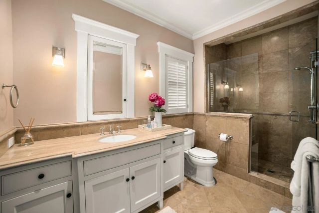 820 Glorietta Blvd, Coronado, CA 92118