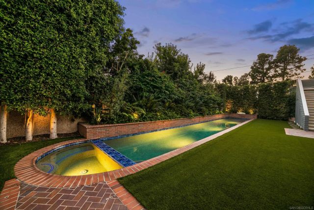 820 Glorietta Blvd, Coronado, CA 92118