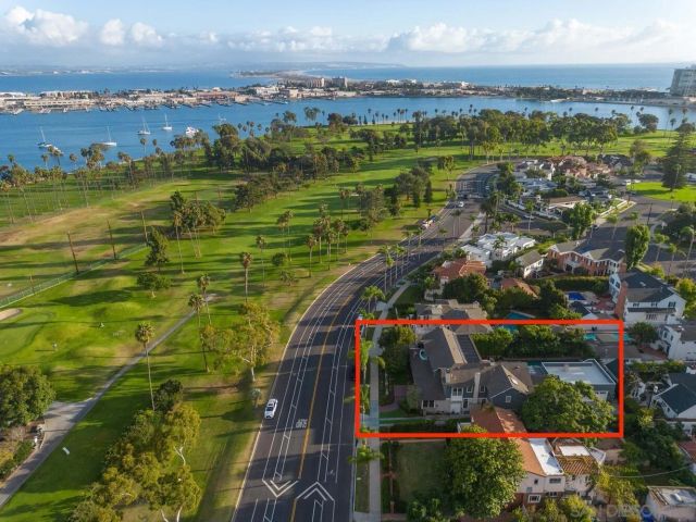 820 Glorietta Blvd, Coronado, CA 92118