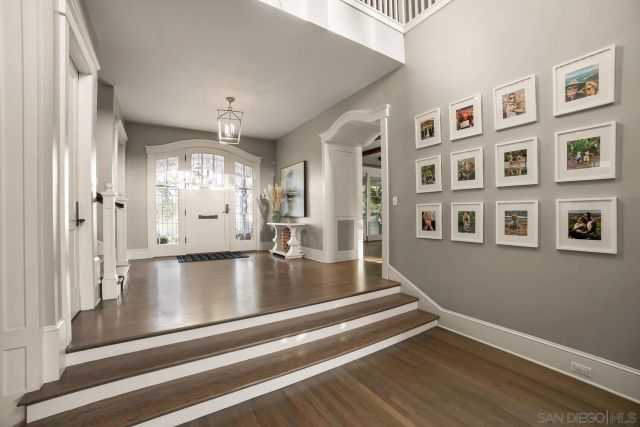 820 Glorietta Blvd, Coronado, CA 92118