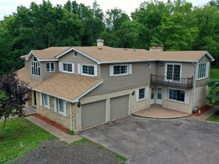 49 Braeburn Lane, Barrington Hills, IL 60010