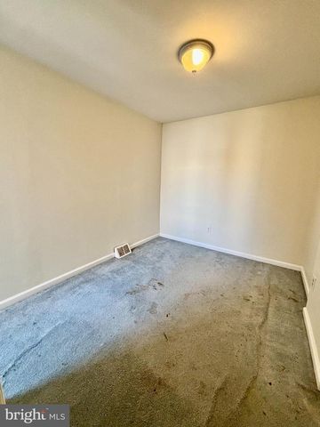 4753 OAKMONT ST, Philadelphia, PA 19136