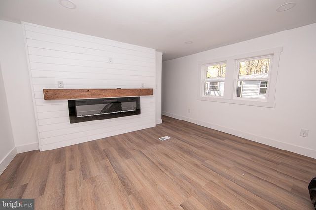 29 HAZELWOOD DR, Elmer, NJ 08318