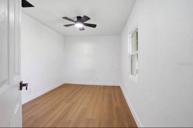 6111 18TH STREET, Zephyrhills, FL 33542