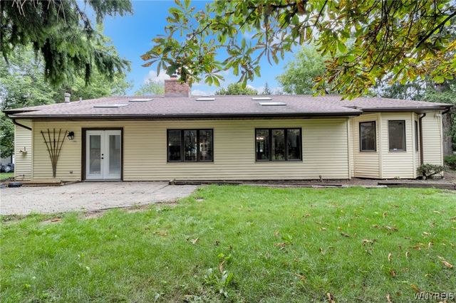35 High Court, Amherst, NY 14226