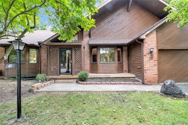 35 High Court, Amherst, NY 14226