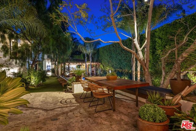 401 26th Street, Santa Monica, CA 90402