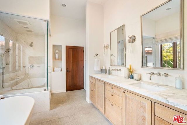 401 26th Street, Santa Monica, CA 90402